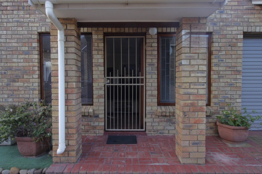 3 Bedroom Property for Sale in Jeffreys Bay Central Eastern Cape